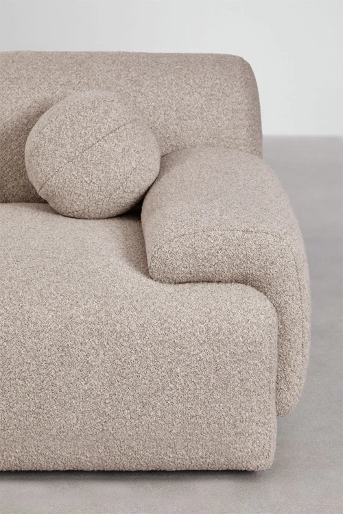 sofa-3-osobowa-shirina- do salonu z-tkaniny-boucle beżowa