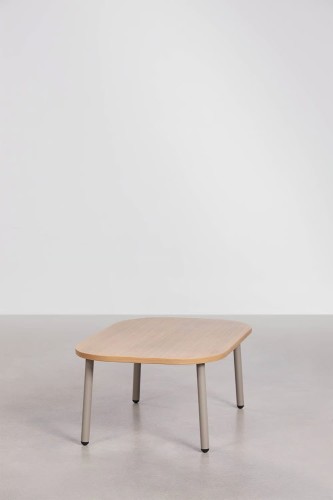 owalny-stolik-kawowy-do-ogrodu-90x60-cm-ze-stali-zunika ogrodowy