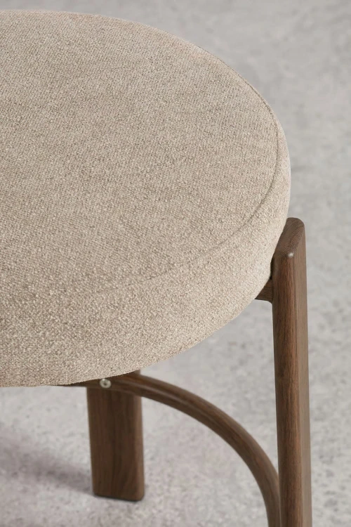 zestaw-2-wysokich-stolkow-65-cm-z-tkaniny-chenille-i-zelaza-jolie (1).jpg