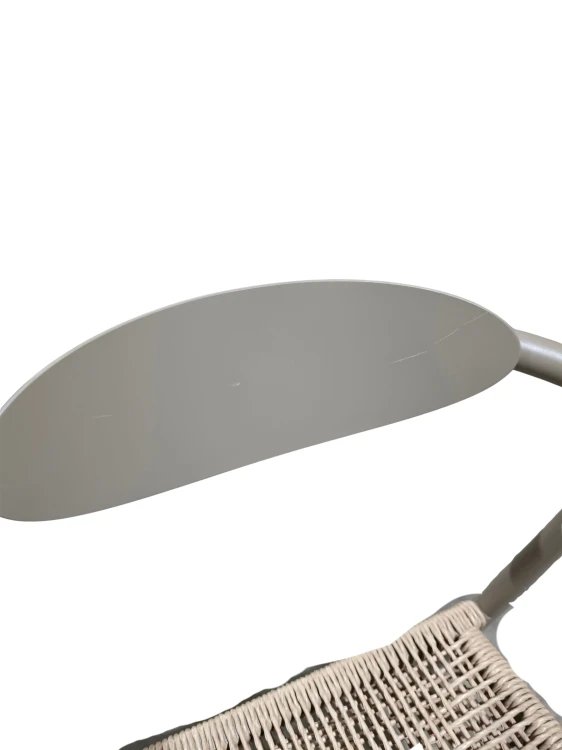 zestaw-2-skladanych-krzesel-ogrodowych-z-podlokietnikami-z-aluminium-i-syntetycznego-rattanu-marsha (3).jpg