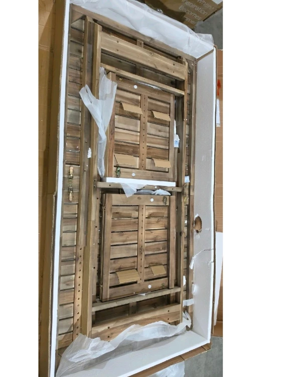 rozkladany-prostokatny-stol-ogrodowy-z-drewna-akacjowego-w-dubaju (2).webp