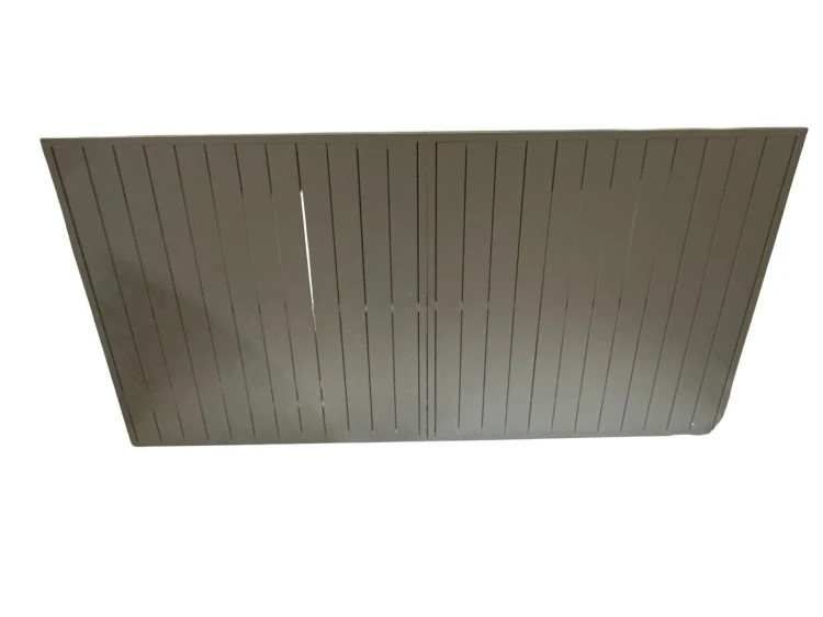 zestaw-rozkladanego-prostokatnego-aluminiowego-stolu-ogrodowego-180-240x90-cm-karena-i-8-krzesel-ogrodowych-omara.webp