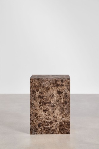 Kwadratowy stolik boczny 35x35 cm z naturalnego kamienia Aluret