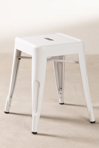 niski-stolek-45-cm-sztaplowany-ze-stali-lix