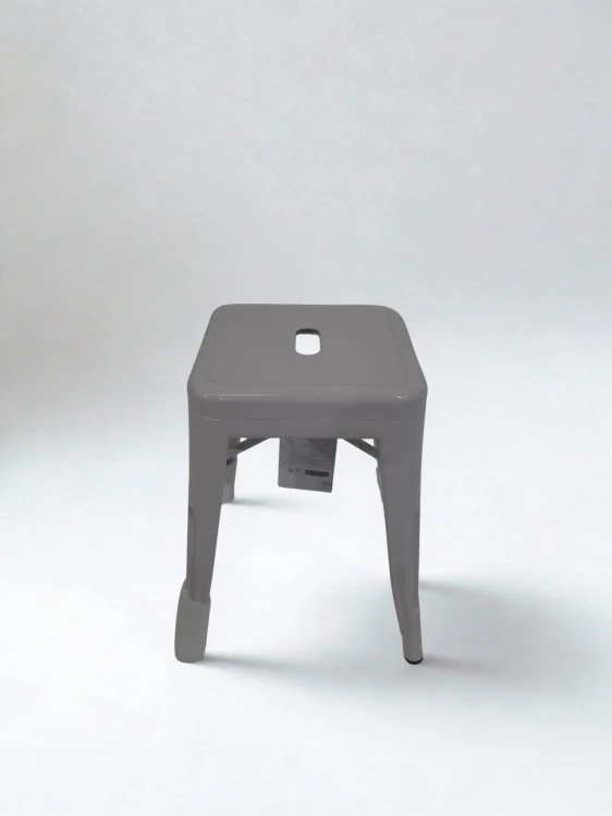 Niski stołek 45 cm sztaplowany ze stali Lix
