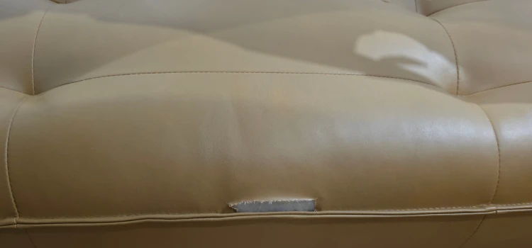 Sofa rozkładana 3-osobowa tapicerowana Mati uszkodzenie